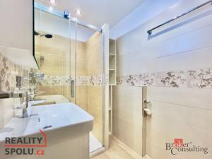 Pronájem bytu 3+1, Praha - Michle, Pod dálnicí, 83 m2