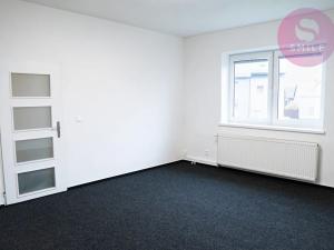 Pronájem kanceláře, Ostrava, Hladnovská, 250 m2