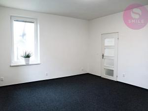 Pronájem obchodního prostoru, Ostrava, Hladnovská, 250 m2