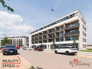 Pronájem garážového stání, Plzeň - Jižní Předměstí, Měděná, 12 m2