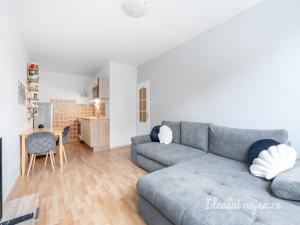 Pronájem bytu 2+kk, Praha - Michle, Přímětická, 43 m2
