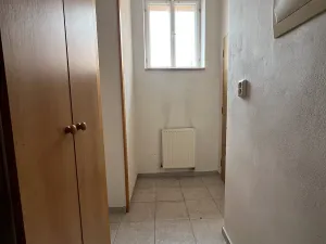 Pronájem bytu 1+kk, Hradec Králové, Dukelská třída, 20 m2