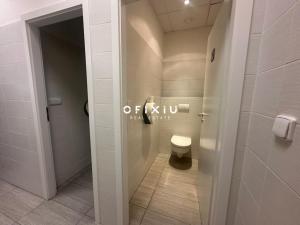 Pronájem kanceláře, Brno, Traťová, 204 m2