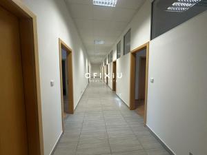 Pronájem kanceláře, Brno, Traťová, 204 m2