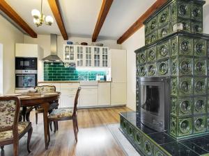 Prodej ubytování, Křivoklát, 190 m2