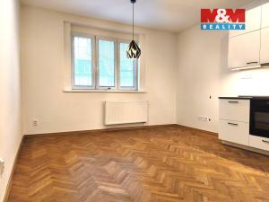 Pronájem bytu 2+kk, Praha - Michle, Na nivách, 44 m2