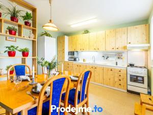 Prodej bytu 3+1, Strachotice - Micmanice, 78 m2