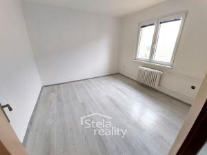 Prodej bytu 2+1, Bruntál, Pionýrská, 56 m2