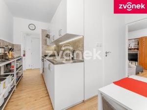 Prodej bytu 3+1, Zlín, Kúty, 76 m2