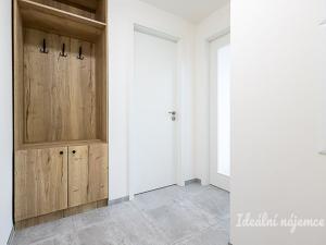 Pronájem bytu 2+kk, Praha - Modřany, Mezi vodami, 59 m2