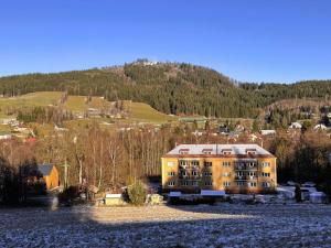 Prodej bytu 2+1, Smržovka, Klášterní, 65 m2