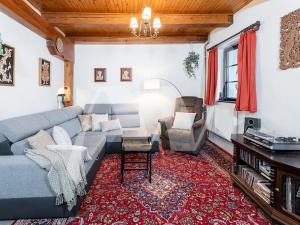 Prodej komerční nemovitosti, Přelíc, 460 m2