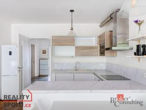 Pronájem bytu 2+kk, Praha - Košíře, Naskové, 57 m2