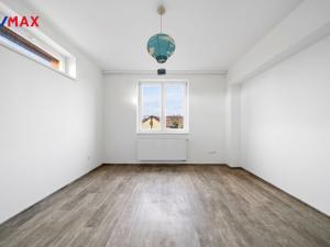 Prodej bytu 3+1, Vysoká nad Labem, 83 m2