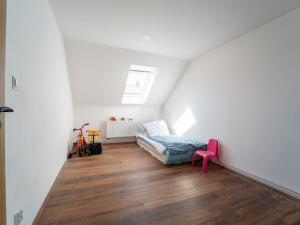 Prodej bytu 3+kk, Týnec nad Labem, Masarykovo náměstí, 68 m2