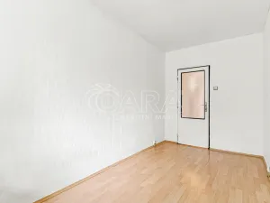 Prodej bytu 4+1, Praha - Chodov, Hněvkovského, 82 m2