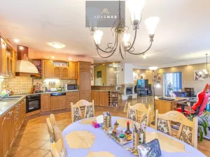 Prodej rodinného domu, Krmelín, Okrajní, 180 m2