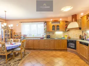 Prodej rodinného domu, Krmelín, Okrajní, 180 m2