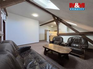 Pronájem kanceláře, Bechyně, Písecká, 251 m2