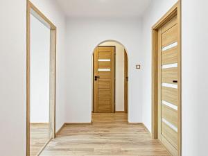 Pronájem bytu 3+1, Jablonec nad Nisou - Mšeno nad Nisou, F. L. Čelakovského, 78 m2