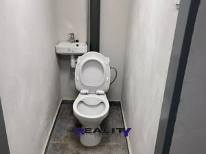 Pronájem skladu, Kynšperk nad Ohří, Sokolovská, 120 m2