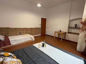 Pronájem atypického bytu, Strmilov - Česká Olešná, 100 m2