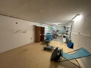 Pronájem obchodního prostoru, Jirny, Tovární, 350 m2