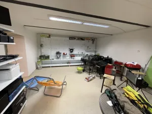 Pronájem obchodního prostoru, Jirny, Tovární, 250 m2