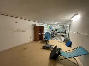 Pronájem obchodního prostoru, Jirny, Tovární, 250 m2