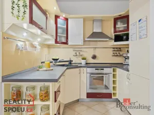 Prodej bytu 3+kk, Praha - Záběhlice, Mikanova, 95 m2