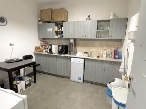 Pronájem kanceláře, Jirny, Tovární, 281 m2