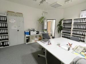 Pronájem obchodního prostoru, Jirny, Tovární, 631 m2