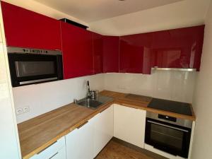 Pronájem bytu 3+1, Pardubice, Štrossova, 79 m2