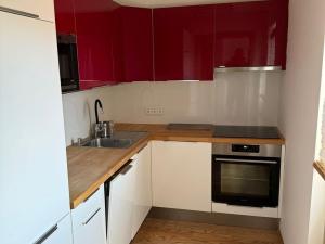 Pronájem bytu 3+1, Pardubice, Štrossova, 79 m2