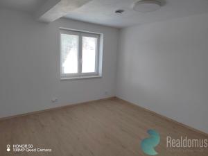 Pronájem bytu 3+kk, Trhové Sviny, Pekárenská, 86 m2