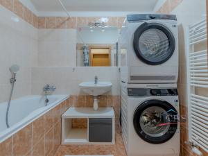 Prodej bytu 3+kk, Praha - Kyje, Federova, 80 m2