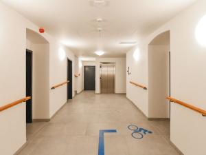 Pronájem bytu 2+kk, Praha - Holešovice, U průhonu, 44 m2