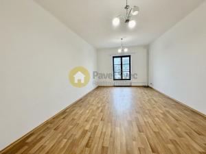 Pronájem bytu 2+kk, Strakonice - Strakonice I, Velké náměstí, 60 m2