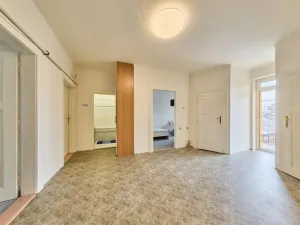 Prodej bytu 3+1, Pardubice - Zelené Předměstí, náměstí Čs. legií, 107 m2