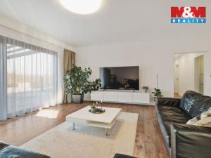 Prodej rodinného domu, Loukovec, 213 m2