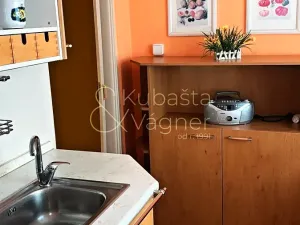 Pronájem bytu 1+1, Chrudim, Husova, 37 m2