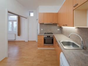 Prodej bytu 3+kk, Praha - Břevnov, Za Strahovem, 54 m2