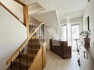 Pronájem kanceláře, Praha - Josefov, Pařížská, 222 m2