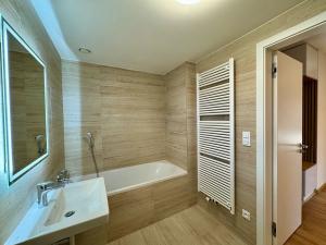 Pronájem bytu 4+kk, Pardubice, Smilova, 120 m2