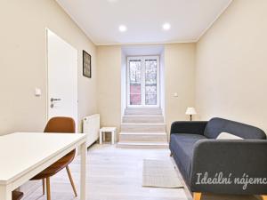 Prodej bytu 2+kk, Brno - Veveří, Čápkova, 33 m2