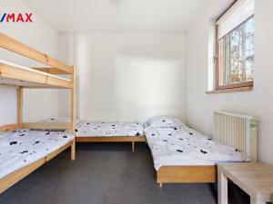 Prodej ubytování, Nová Role - Mezirolí, 795 m2