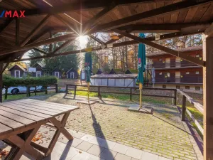 Prodej ubytování, Nová Role - Mezirolí, 795 m2