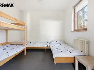 Prodej ubytování, Nová Role - Mezirolí, 795 m2