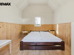 Prodej ubytování, Nová Role - Mezirolí, 795 m2