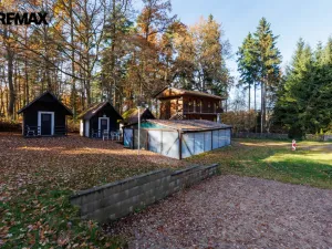 Prodej ubytování, Nová Role - Mezirolí, 795 m2